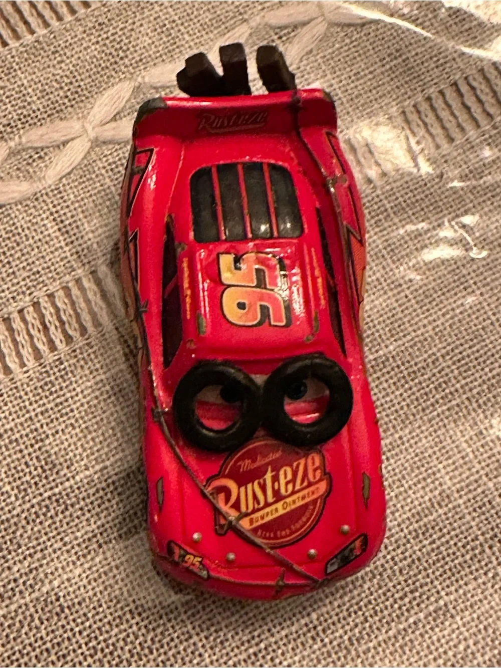 Disney Pixar Cars Race O Rama Spin out Lightning McQueen #36. Diecast *RARE*